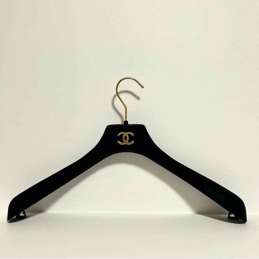 CHANEL, Hanger, Coat/Jacket/Suit, Black Velvet, Gold Hook & Gold CC Logo, 15.5"